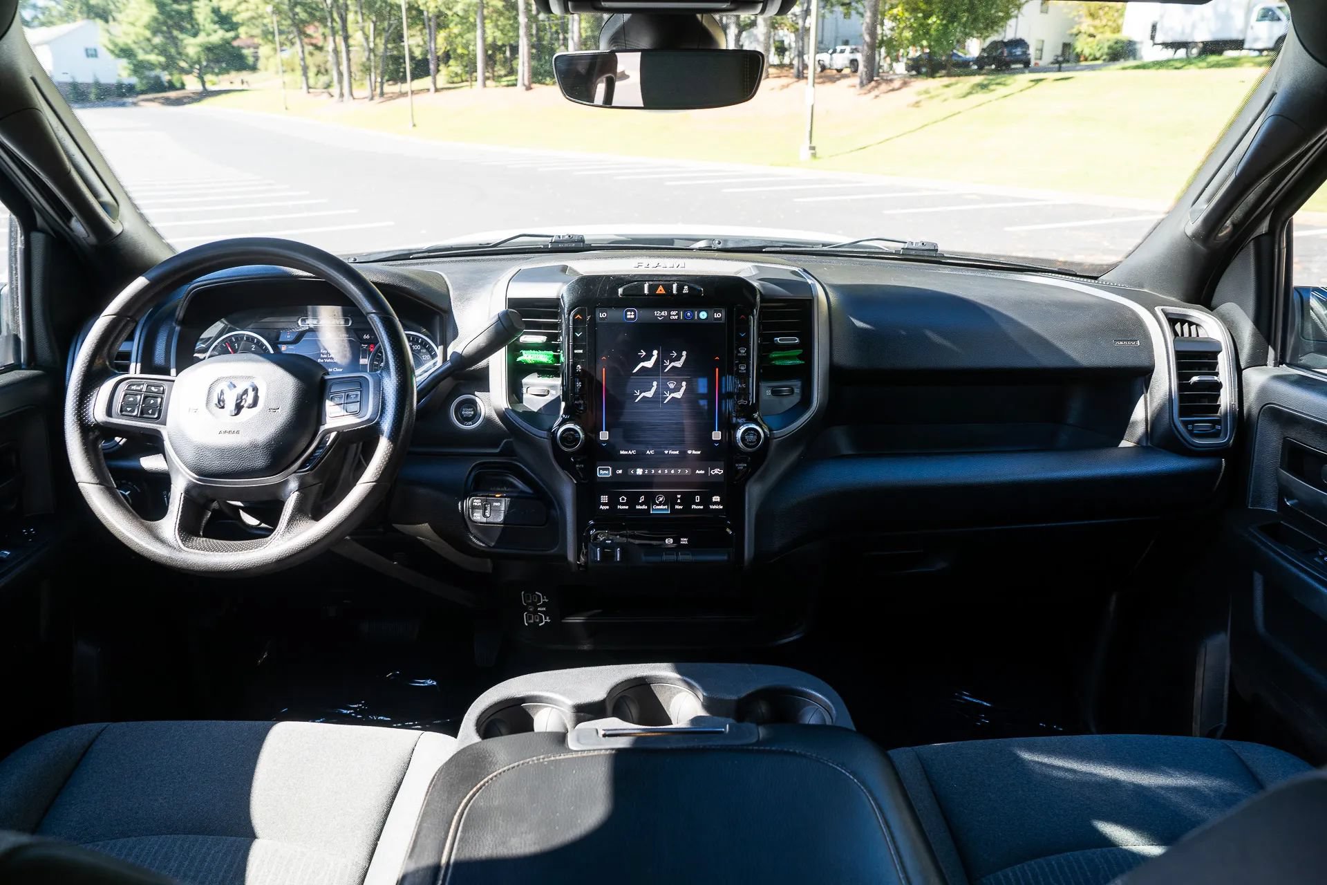 Used 2022 RAM 3500 Tradesman AWD/4WD image 31