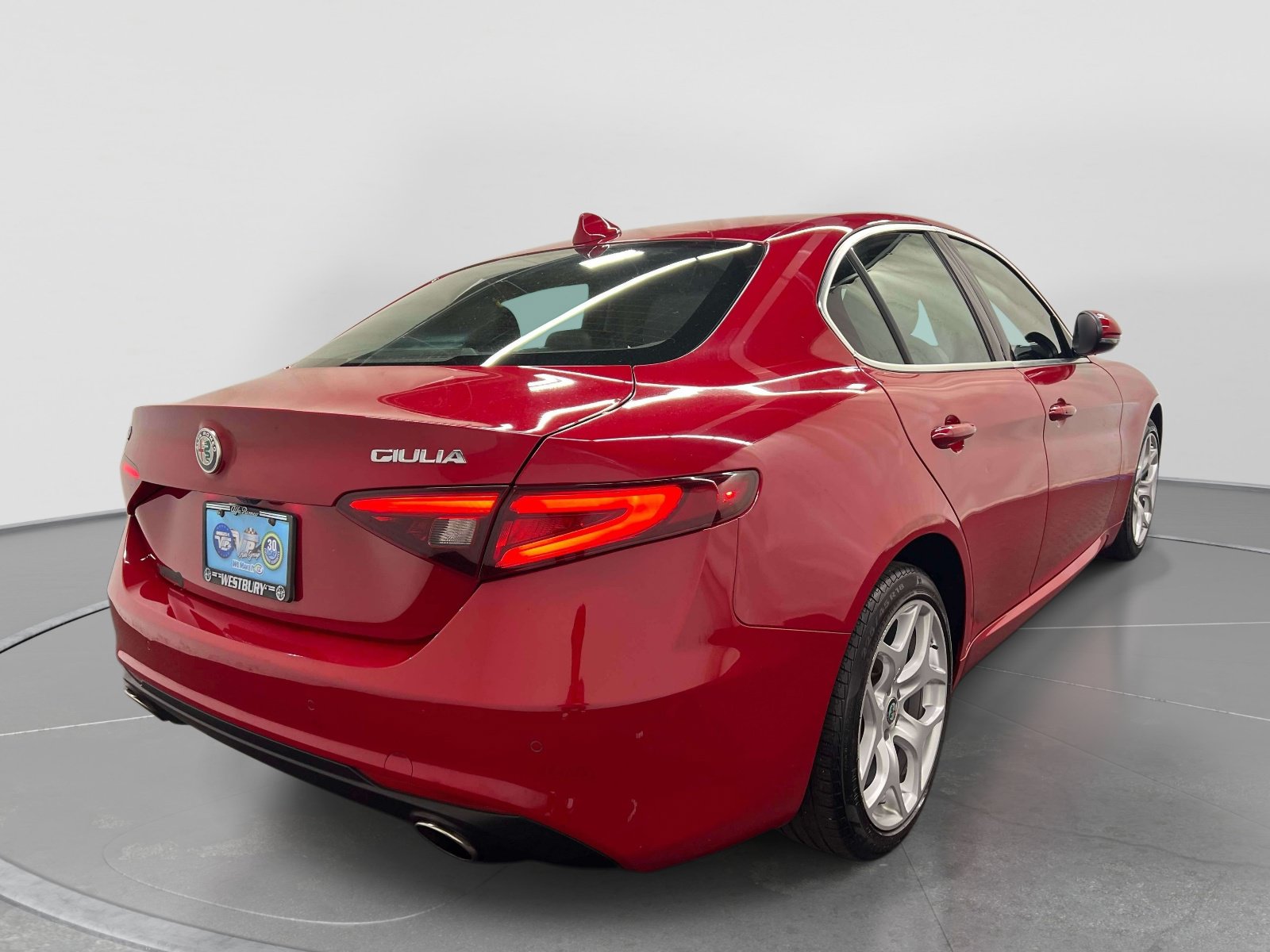 Used 2020 Alfa Romeo Giulia Ti AWD/4WD image 6