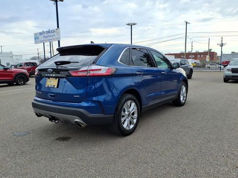 Certified 2024 Ford Edge Titanium w/ Class II Trailer Tow Package image 6