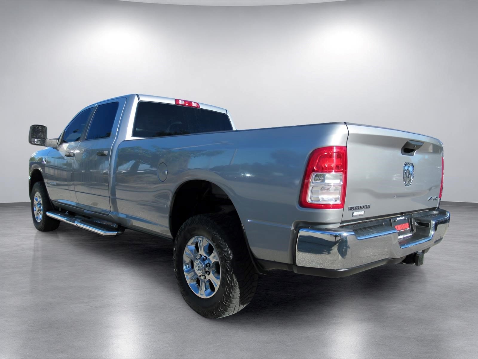 Used 2024 RAM 2500 Big Horn AWD/4WD image 5