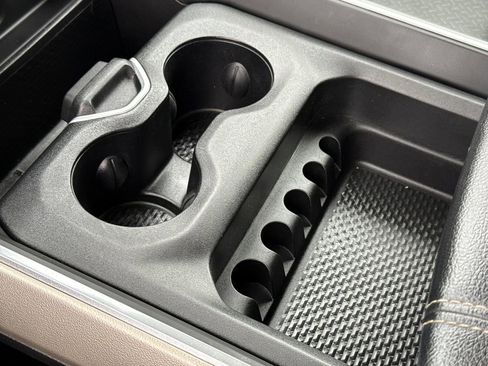 Used 2020 RAM 1500 Laramie image 17