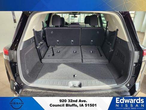 New 2026 Nissan Pathfinder SV AWD/4WD image 10
