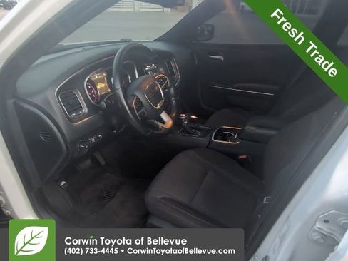 Used 2018 Dodge Charger R/T image 11