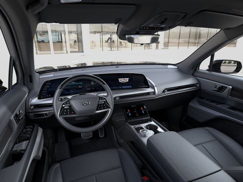 New 2026 Cadillac Vistiq Luxury w/ LPO, Floor Liner Package image 17