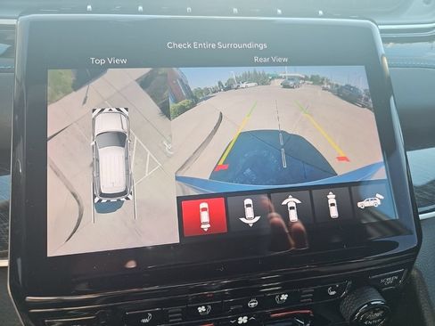 Certified 2024 Jeep Grand Cherokee Trailhawk w/ Advanced Protech Group II AWD/4WD image 38