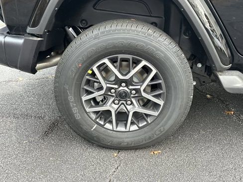 New 2026 Jeep Wrangler Sahara image 18
