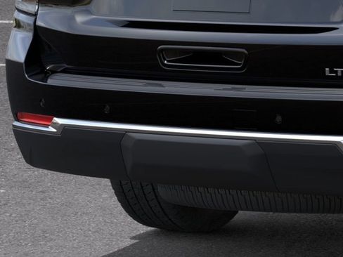 New 2026 Chevrolet Suburban LT w/ Comfort Package RWD image 15