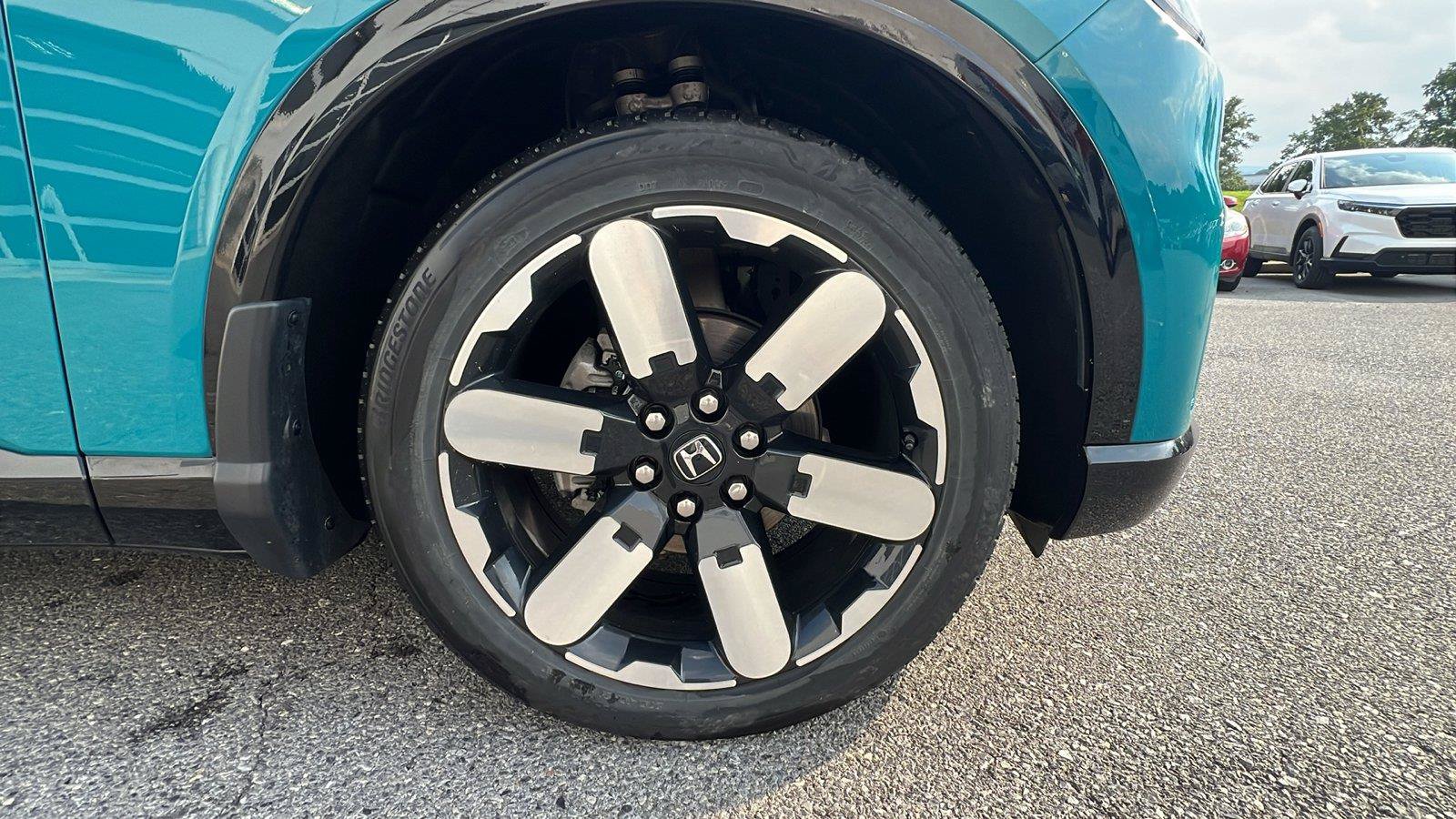 Used 2024 Honda Prologue Elite image 11