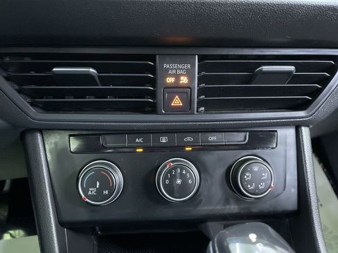 Used 2022 Volkswagen Jetta Sport image 21