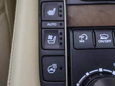 Used 2016 Lexus LX 570 4WD image 64