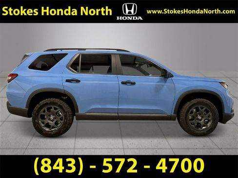 New 2025 Honda Pilot TrailSport image 10