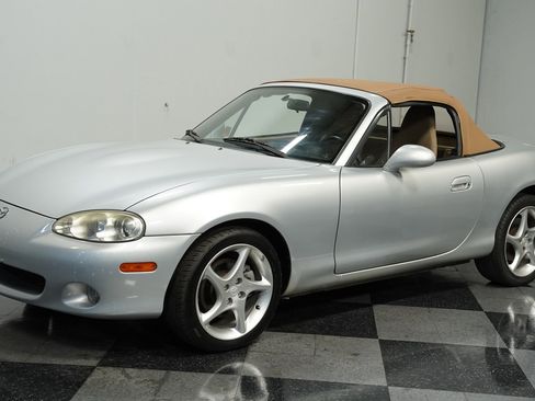 Used 2001 MAZDA MX-5 Miata LS image 6