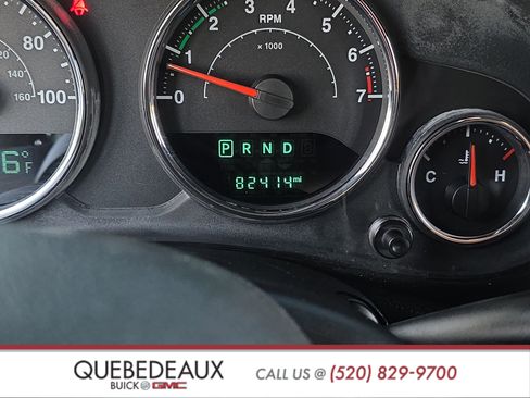 Used 2016 Jeep Wrangler Unlimited Sahara w/ Connectivity Group AWD/4WD image 14