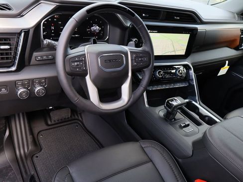 New 2026 GMC Sierra 1500 Denali AWD/4WD image 9