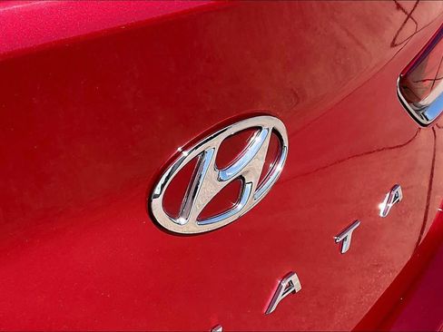 Used 2019 Hyundai Sonata SE FWD image 24