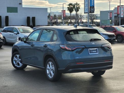 Certified 2024 Honda HR-V LX image 7
