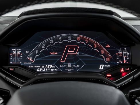 Used 2023 Lamborghini Huracan Tecnica image 17