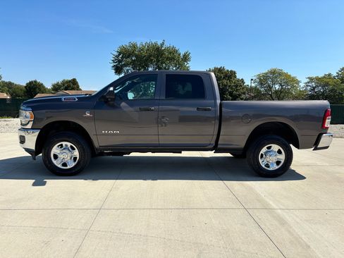 Used 2021 RAM 3500 Tradesman w/ Chrome Appearance Group image 2