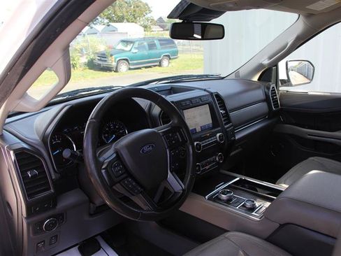Used 2020 Ford Expedition Limited AWD/4WD image 22