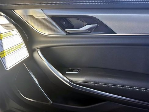 New 2024 Jaguar XF R-Dynamic SE image 20