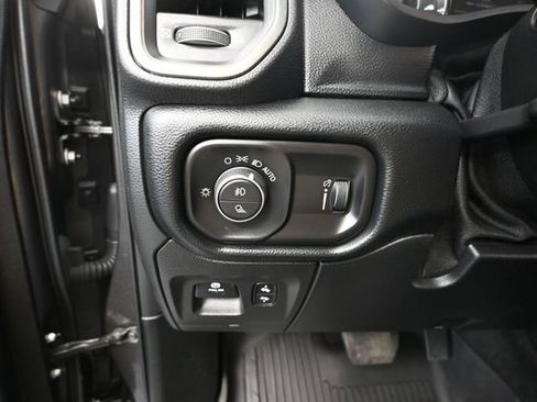 Used 2020 RAM 1500 Rebel AWD/4WD image 24