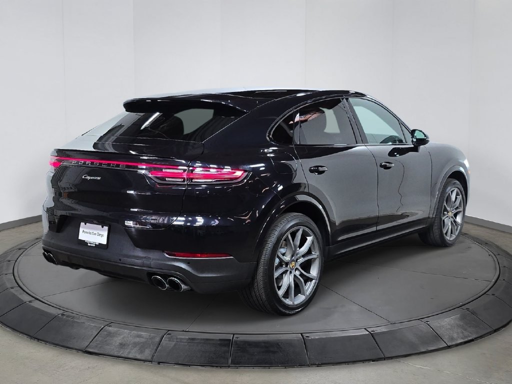 Used 2021 Porsche Cayenne Coupe AWD/4WD image 7
