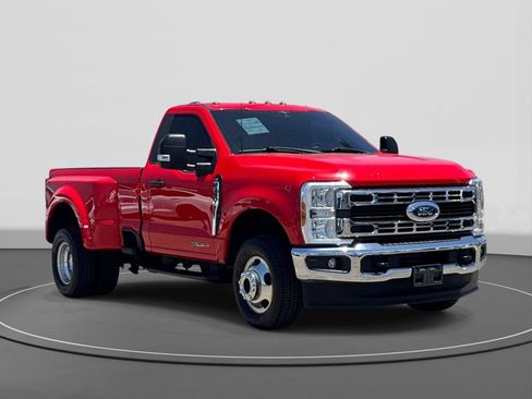 Used 2023 Ford F350 XLT w/ 360-Degree Camera Package AWD/4WD image 4