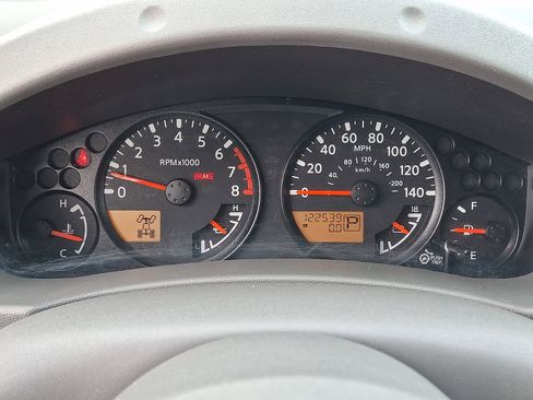 Used 2019 Nissan Frontier SV image 24