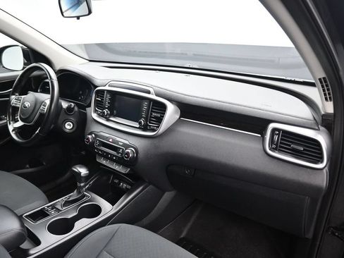 Used 2019 Kia Sorento S AWD/4WD image 52