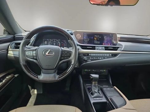 Used 2019 Lexus ES 350 w/ Premium Package FWD image 13