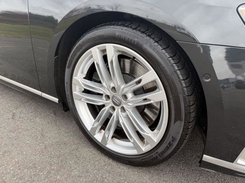 Used 2020 Audi S8 L w/ S8 Executive Package image 49