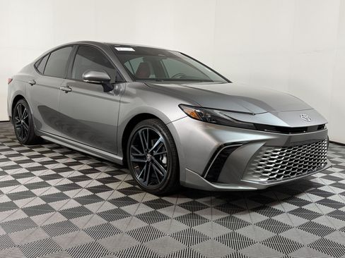 Used 2026 Toyota Camry XSE FWD image 26