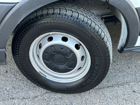 Used 2020 Ford Transit 150 XL image 25