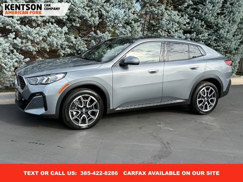 Used 2025 BMW X2 xDrive28i w/ Convenience Package image 1