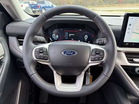 New 2026 Ford Explorer Active w/ Active Comfort Package image 34