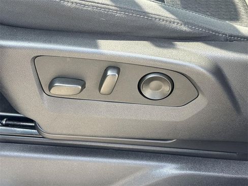 Used 2024 Chevrolet Silverado 1500 LT Trail Boss w/ Protection Package image 34