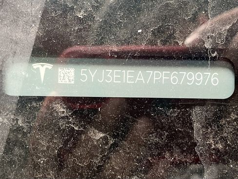 Used 2023 Tesla Model 3 Standard Range RWD image 31