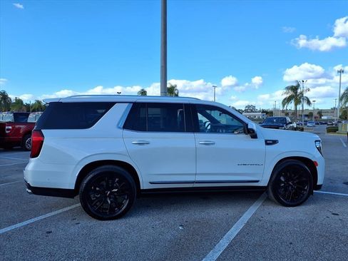 Used 2024 GMC Yukon Denali Ultimate image 8