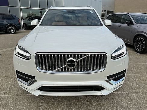 Used 2024 Volvo XC90 T8 Ultimate w/ Protection Package Premier image 12