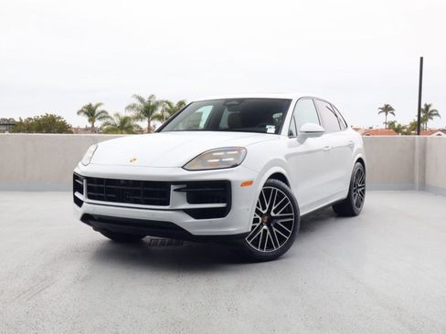 New 2026 Porsche Cayenne AWD/4WD image 1