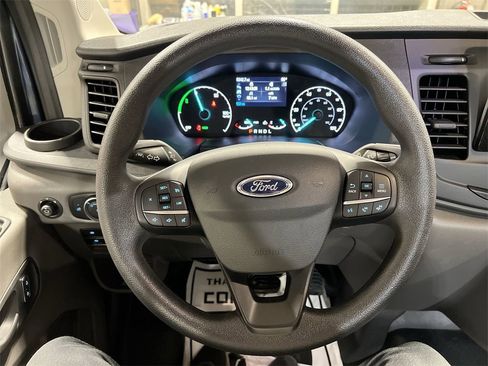 Used 2024 Ford E-Transit Low Roof image 11