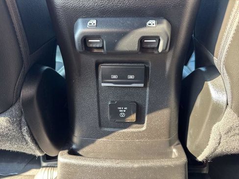 Used 2021 Jeep Wrangler Unlimited Sahara AWD/4WD image 22