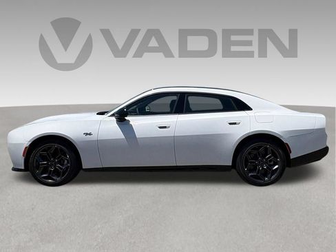 New 2026 Dodge Charger R/T w/ Blacktop Package AWD/4WD image 8