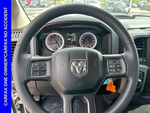 Used 2019 RAM 1500 Express RWD image 18