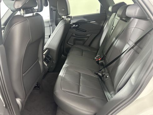New 2026 Land Rover Range Rover Evoque Dynamic SE image 11