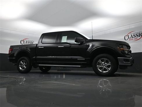 Used 2024 Ford F150 XLT w/ Mobile Office Package image 32
