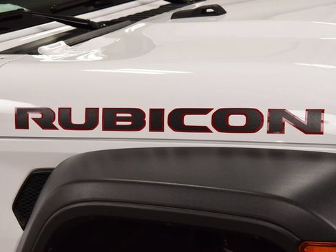 Used 2026 Jeep Wrangler Unlimited Rubicon AWD/4WD image 18