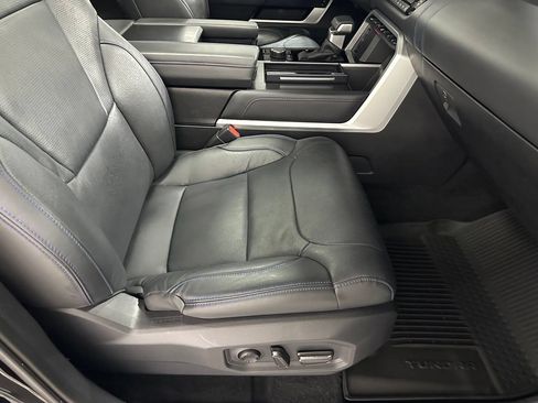 Used 2025 Toyota Tundra Platinum AWD/4WD image 64