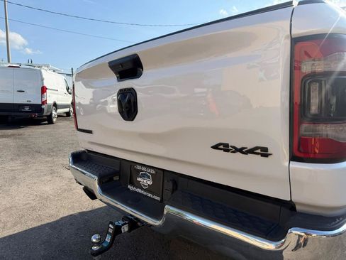 Used 2021 RAM 1500 Laramie AWD/4WD image 10