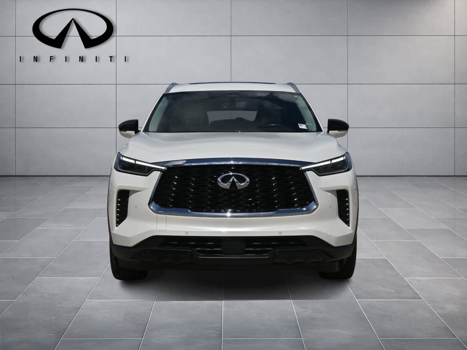 Certified 2024 INFINITI QX60 Luxe FWD image 2